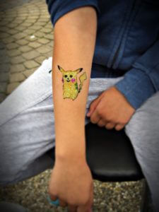 szablon do tatuażu Pikachu